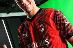 Leyu sports-AC米兰发布备战花絮；赛前官宣签约；中超任务艰巨；临场指挥获称赞-Leyu sports