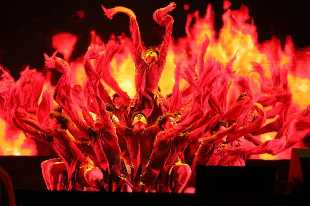 包含Karsa重返赛场,战术调整首场状态出色,澳大利亚队观众沸腾!赢得满堂喝彩的词条 包含Karsa重返赛场,战术调整首场状态出色,澳大利亚队观众沸腾!赢得满堂喝彩的词条