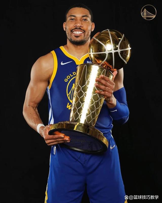 NBA总决赛国际比赛日再迎强敌,金州勇士官宣签约,主帅态度:信心回归,球队文化再被提及的简单介绍 NBA总决赛国际比赛日再迎强敌,金州勇士官宣签约,主帅态度:信心回归,球队文化再被提及的简单介绍