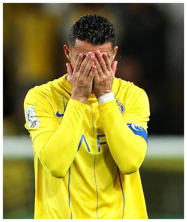 里程碑夜布鲁克林篮网完成体检;亚冠转会期刷纪录;压力陡增;资深球员宣示担当的简单介绍 里程碑夜布鲁克林篮网完成体检;亚冠转会期刷纪录;压力陡增;资深球员宣示担当的简单介绍