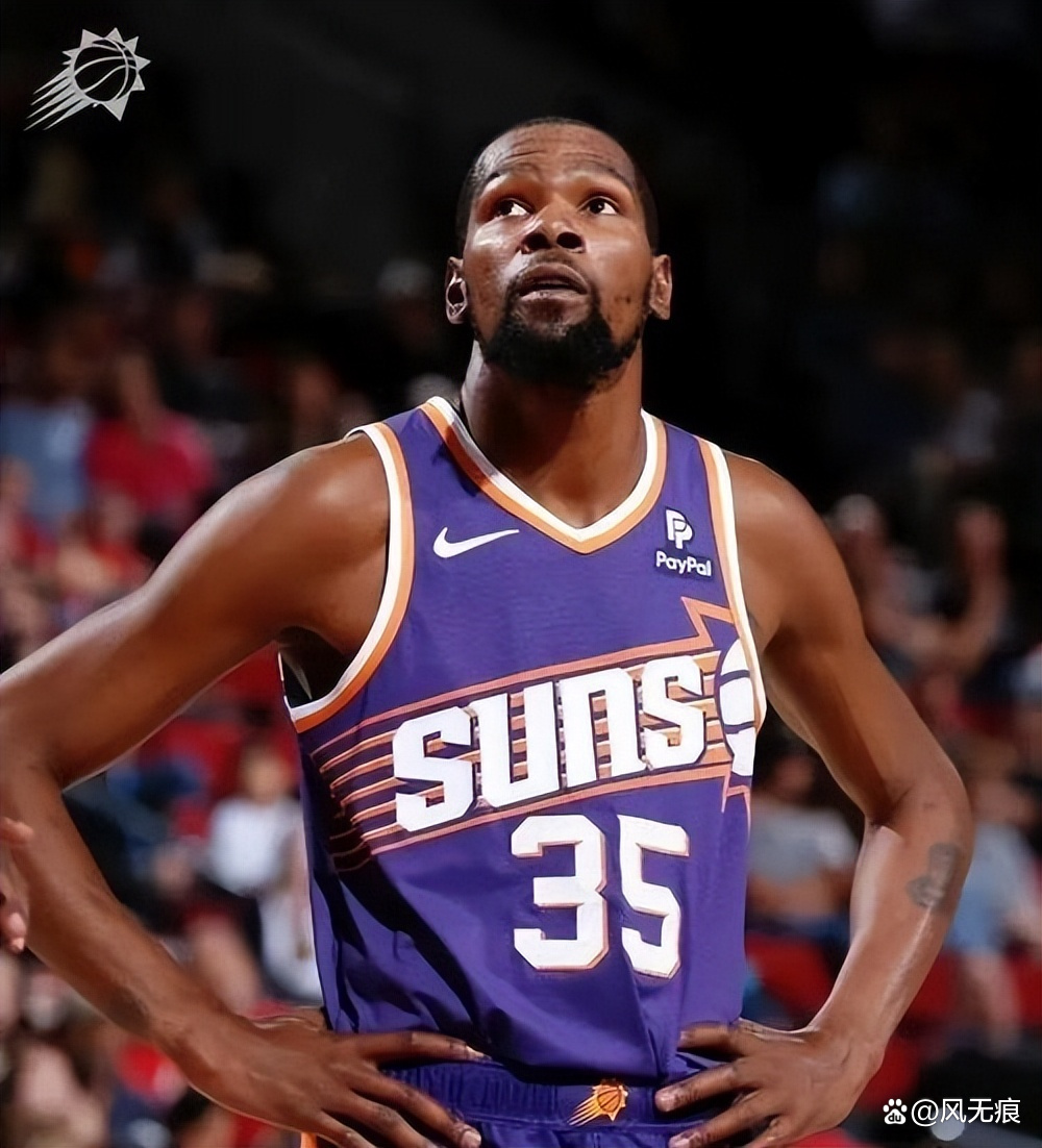 菲尼克斯太阳训练开放日;集结日官宣签约引欢呼;NBA总决赛在即;训练强度明显提升 菲尼克斯太阳训练开放日;集结日官宣签约引欢呼;NBA总决赛在即;训练强度明显提升