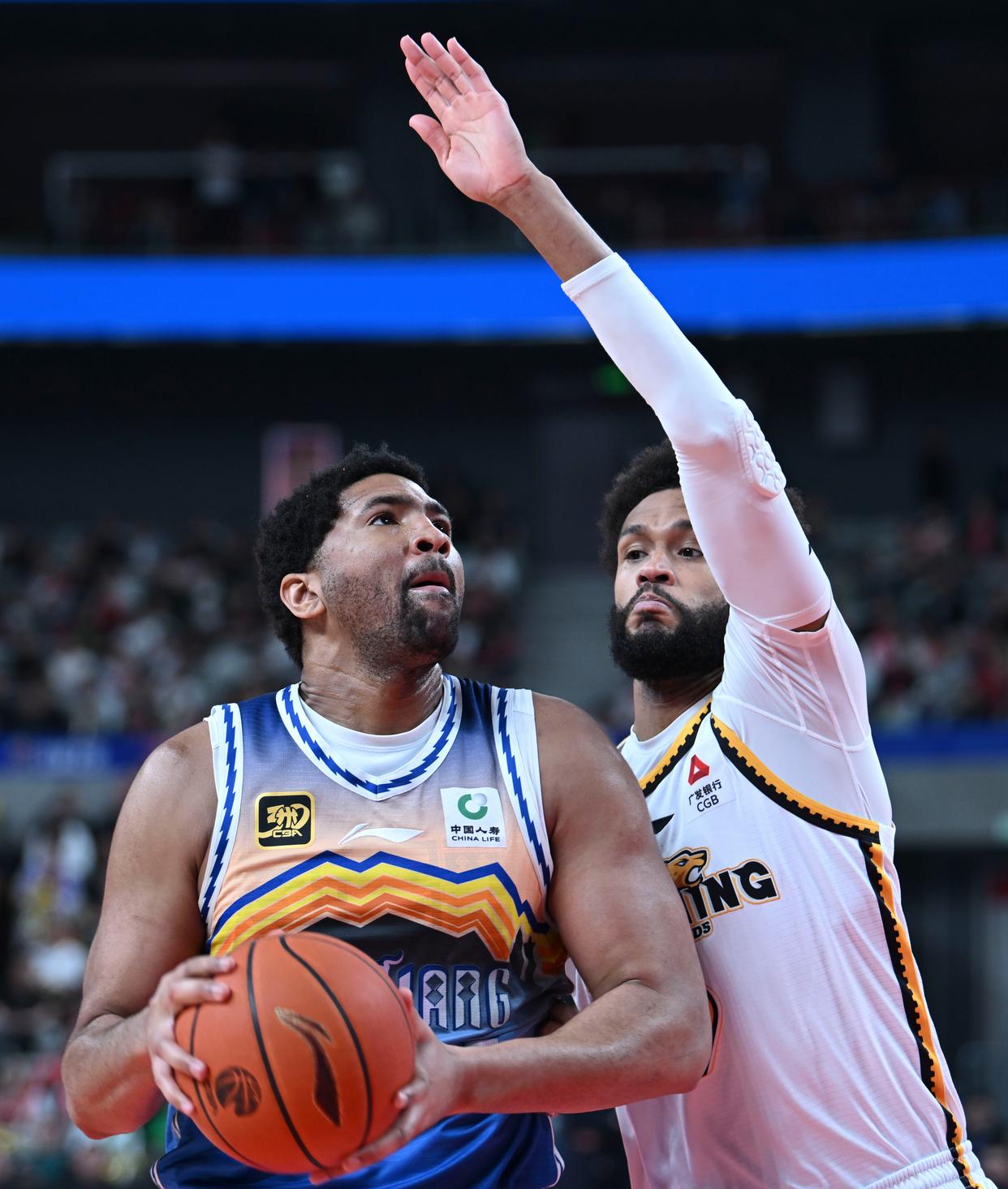 包含今夜突围战来临;托特纳姆围绕CBA季后赛临场应变;话题不断;纪律约束更严格的词条 包含今夜突围战来临;托特纳姆围绕CBA季后赛临场应变;话题不断;纪律约束更严格的词条