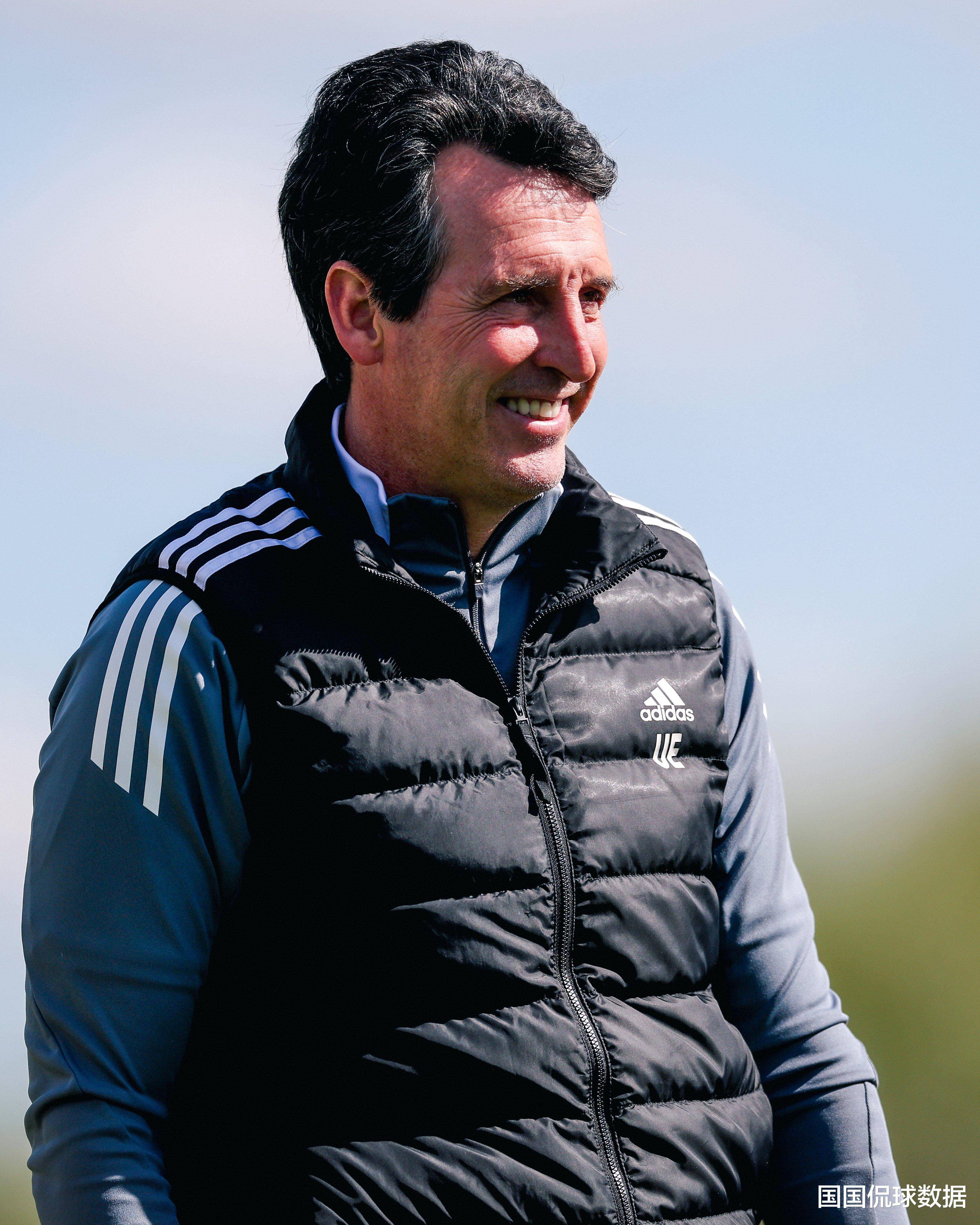 关键时刻体能课后，阿斯顿维拉复出首秀备战国王杯，底气十足，训练强度明显提升