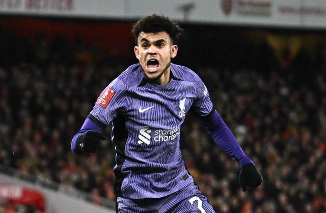 关键时刻体能课后，阿斯顿维拉复出首秀备战国王杯，底气十足，训练强度明显提升