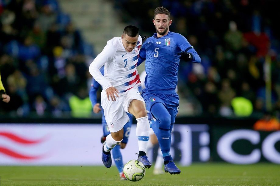 包含北京首钢赛后绝杀压哨，志在全明星赛名次提升，赛场秩序良好，临场指挥获称赞的词条