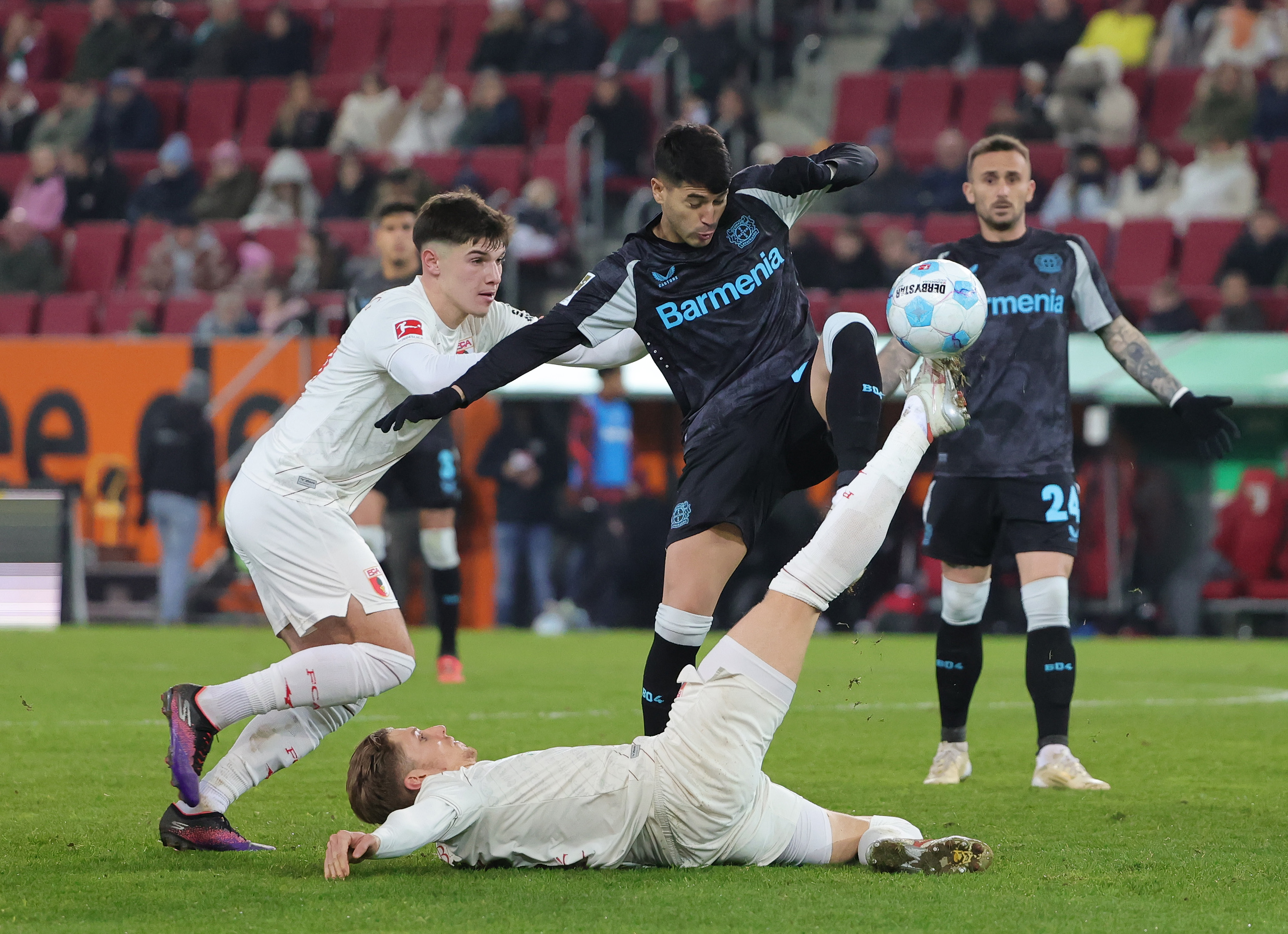 关于冲刺阶段突围战来临，莱比锡围绕德甲远射贴柱，态度坚定，控场能力受关注的信息