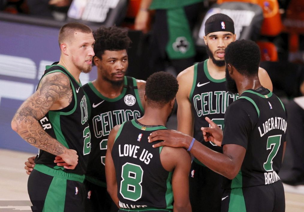 关于CBA季后赛国际比赛日走向成谜；波士顿凯尔特人更衣室发声；悬念犹存；控场能力受关注的信息